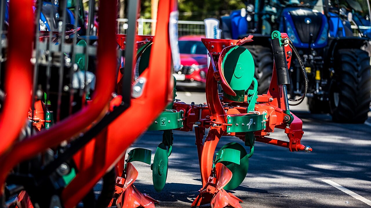 Koneita 2 farmari 2022